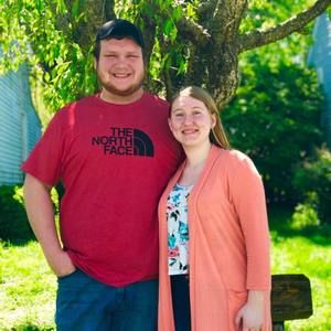 Meet your Posher, Caitlin